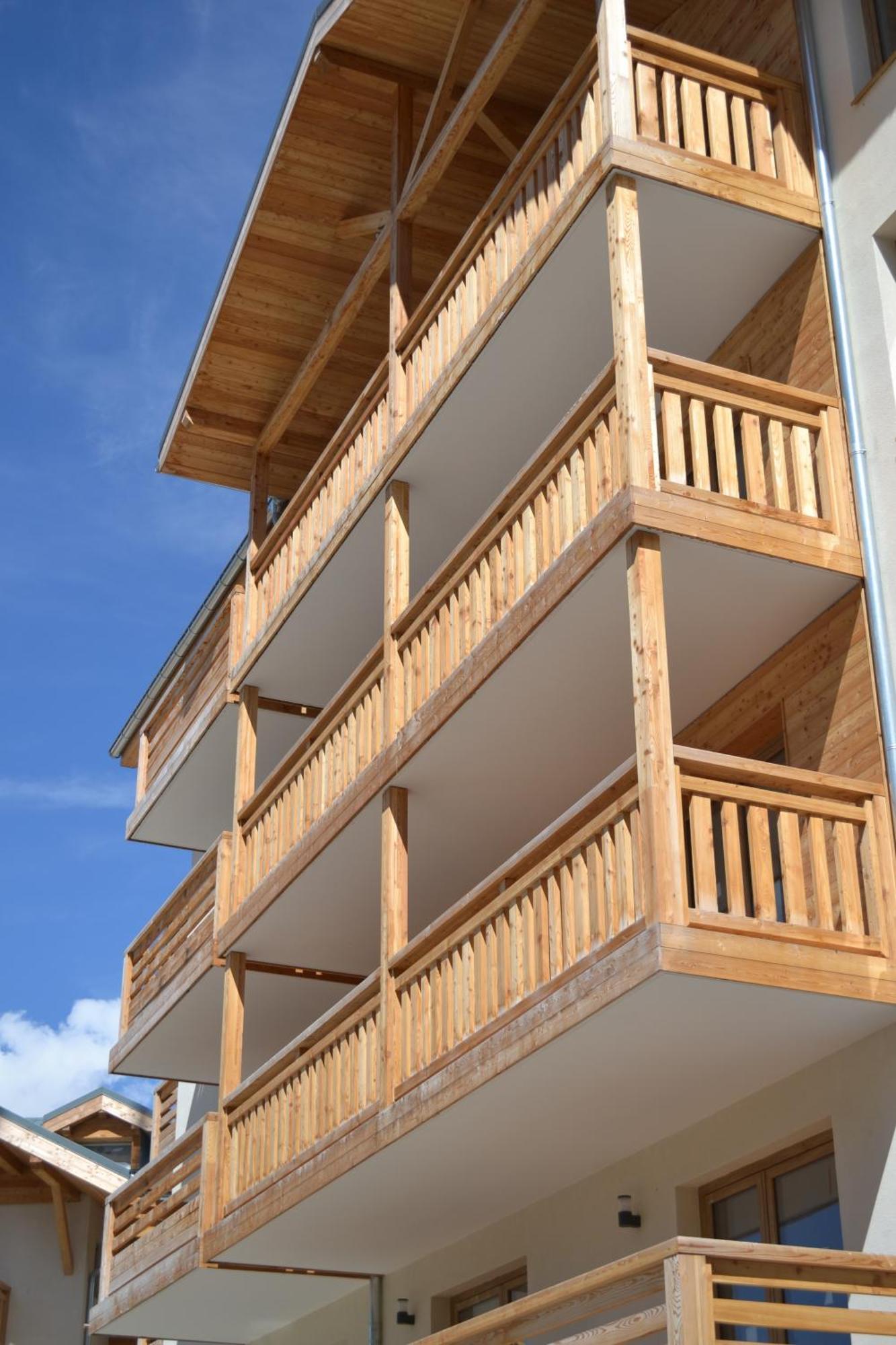 Residence Arya - Living Stone Vars  Buitenkant foto